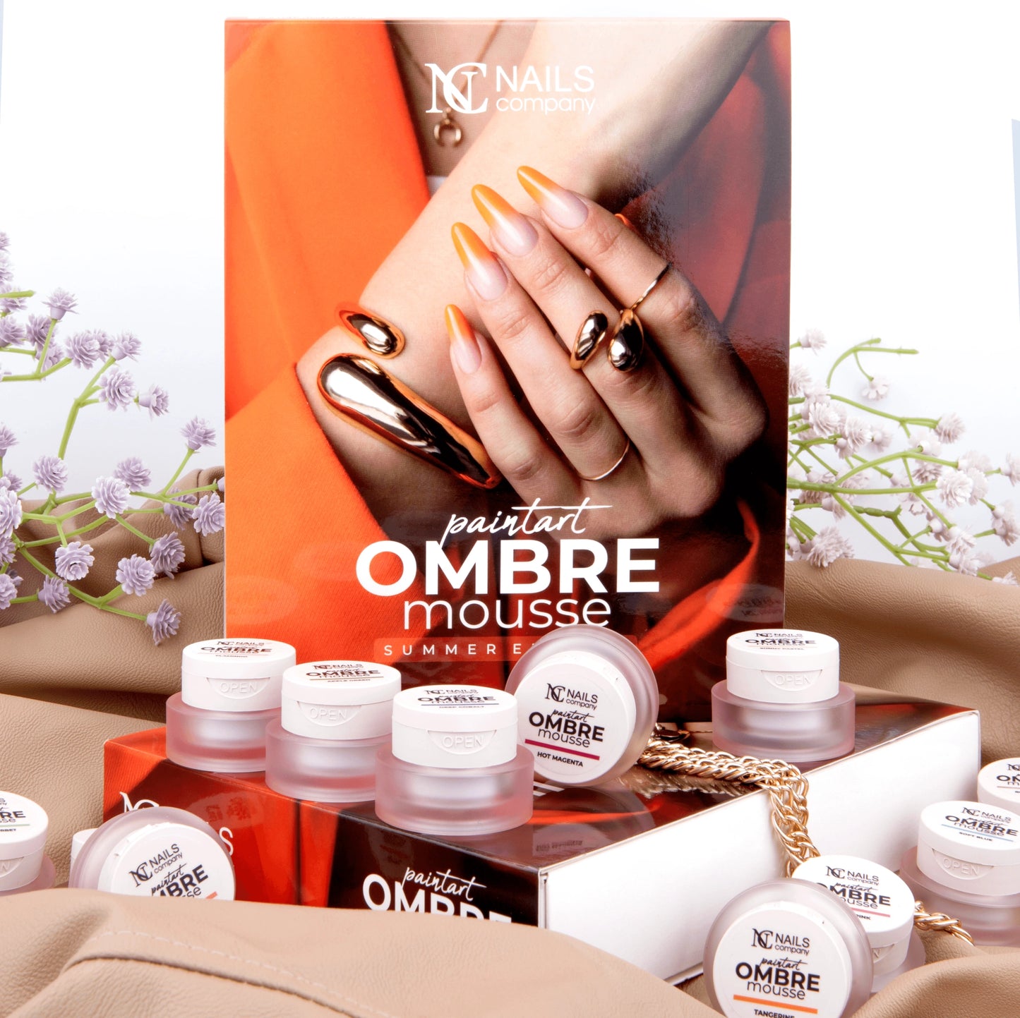 Coffret Paintart Ombre Mousse Summer Edition Nails Company avec tous les pots de gels paint aux teintes estivales.