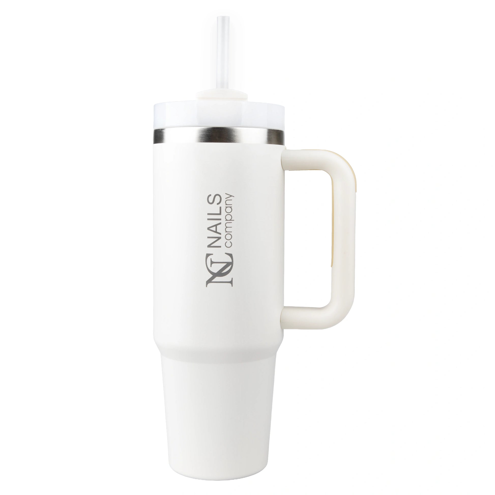 Mug Isotherme NC Girl Nails Company blanc vu de face avec logo et couvercle à paille.