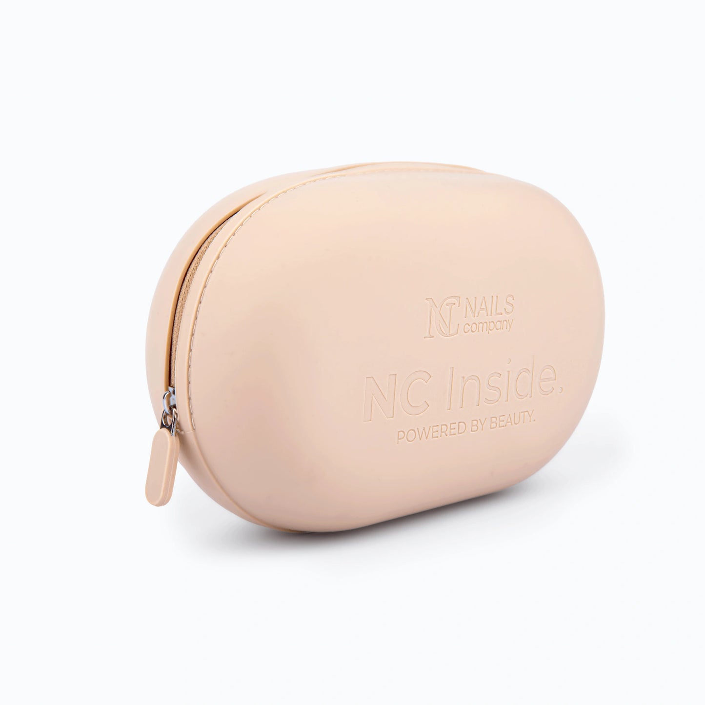 Trousse nude NC Inside Nails Company vue de profil avec design compact et logo embossé.