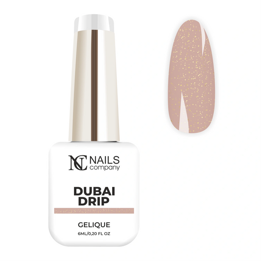 Flacon de vernis semi-permanent Dubai Drip de Nails Company, collection Pick Your Autumn Drink, accompagné de tips