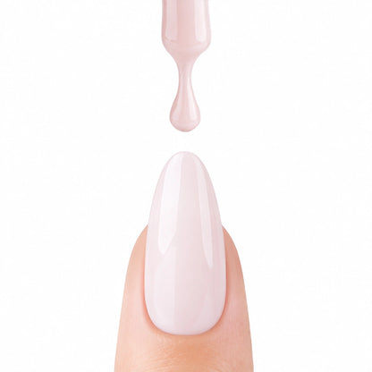 Ongle avec une goutte de vernis semi-permanent No Big Deal de Nails Company, collection Maby Baby